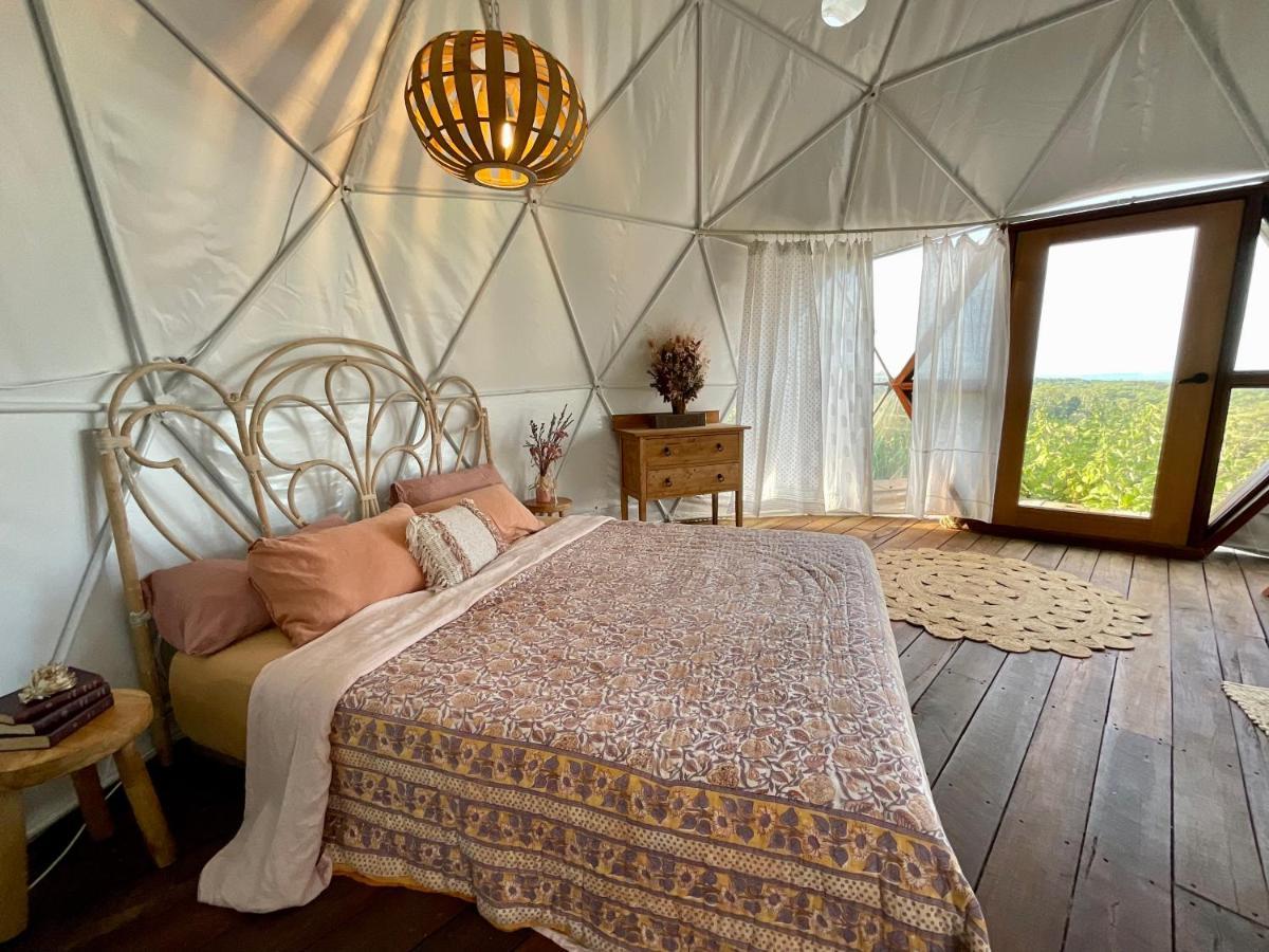 Golden Domes Hotel Cootharaba Ngoại thất bức ảnh