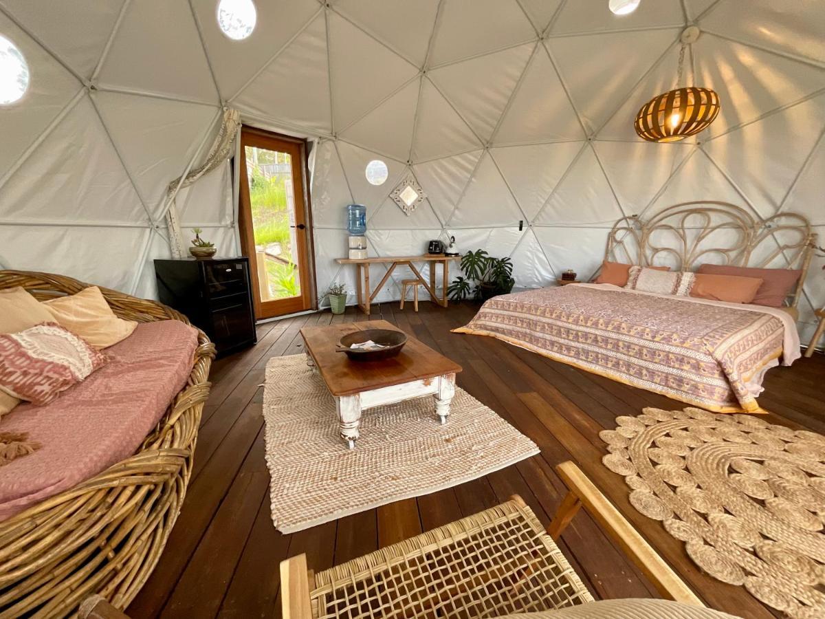 Golden Domes Hotel Cootharaba Ngoại thất bức ảnh